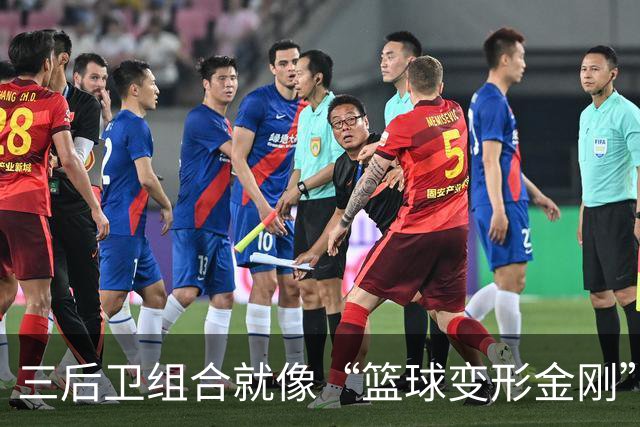 三后卫组合就像“篮球变形金刚”！